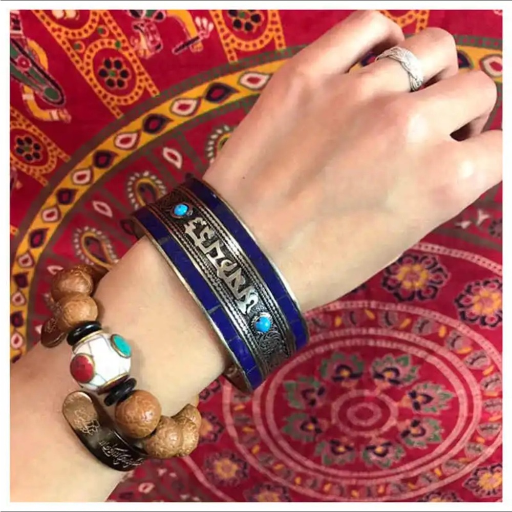 Tibetan Mantra Medicine Bracelet - Picture 8 of 8